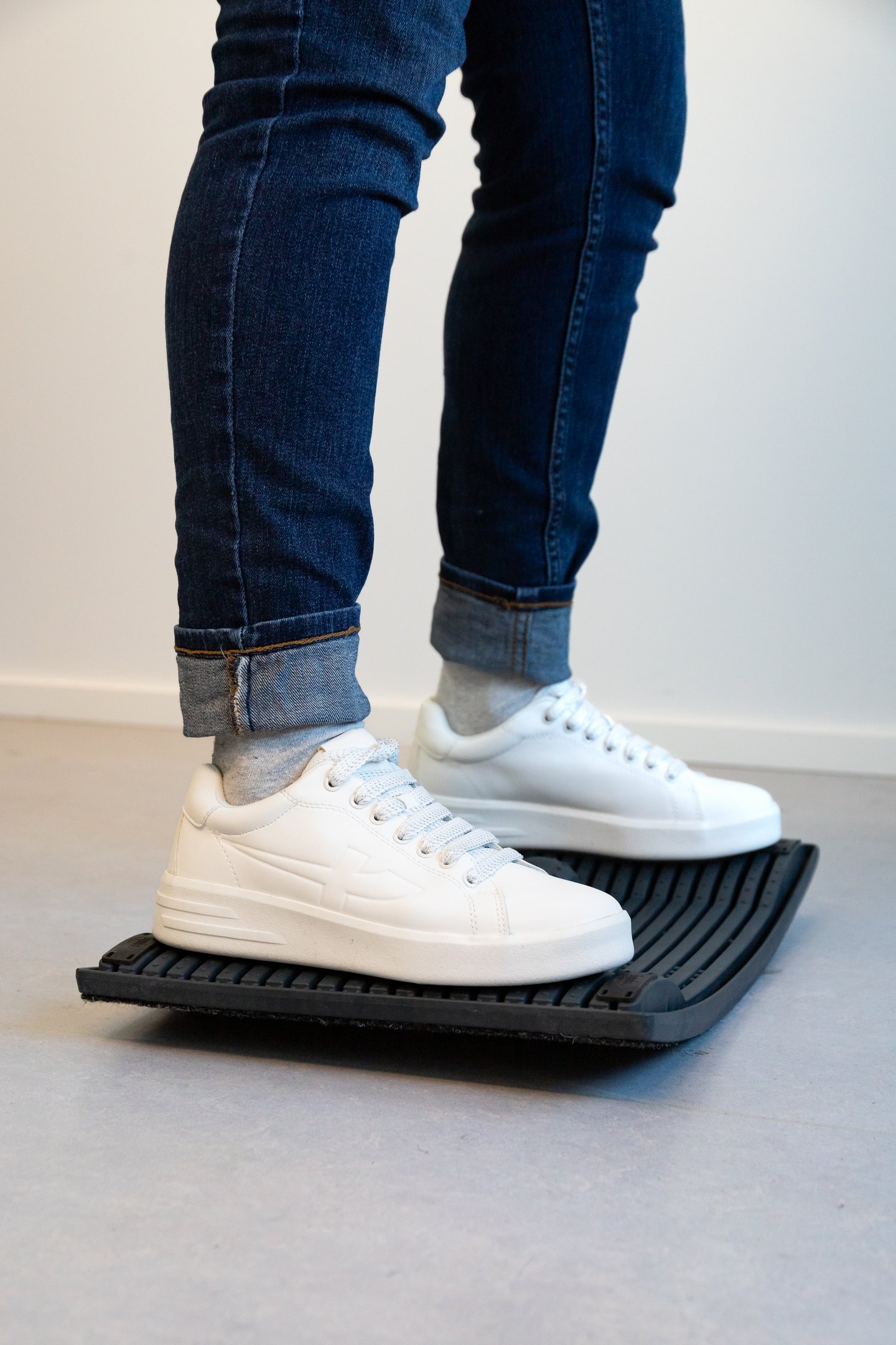 bewegen op kantoor met een gymba balance board